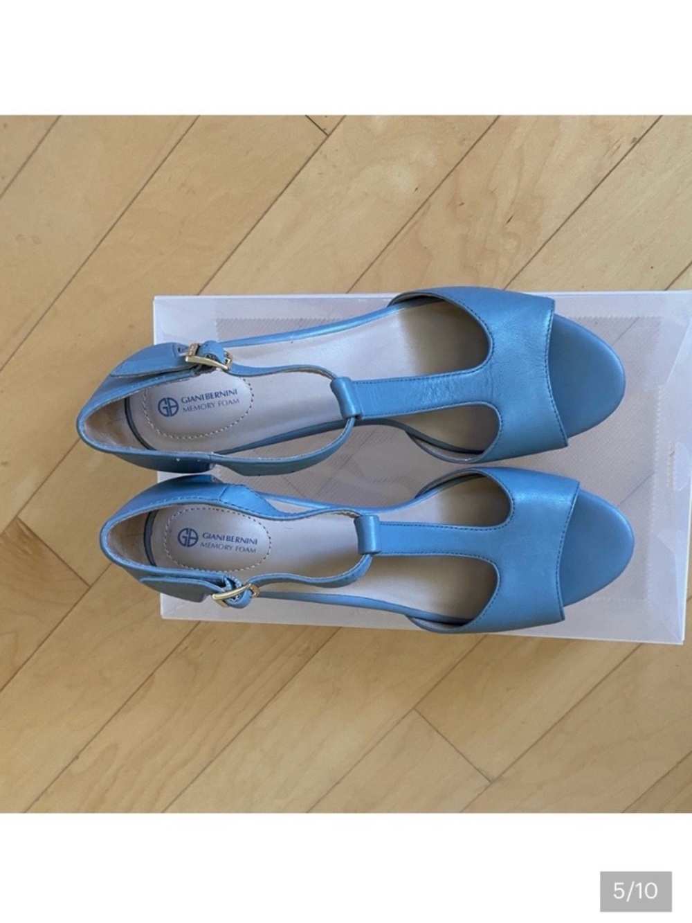 Giani Bernini Leather Light Blue T-Strap Heels - Picture 5 of 10